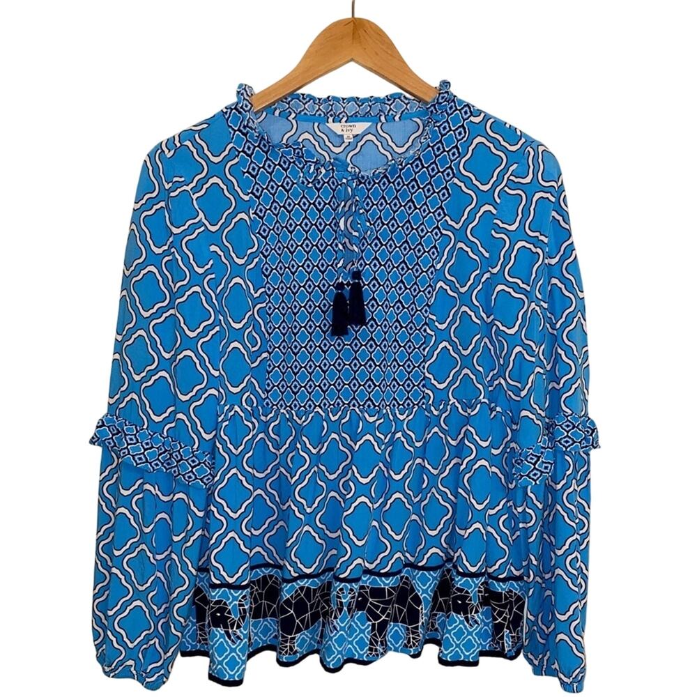 Crown & Ivy Elephant Border Babydoll Top Size Medium